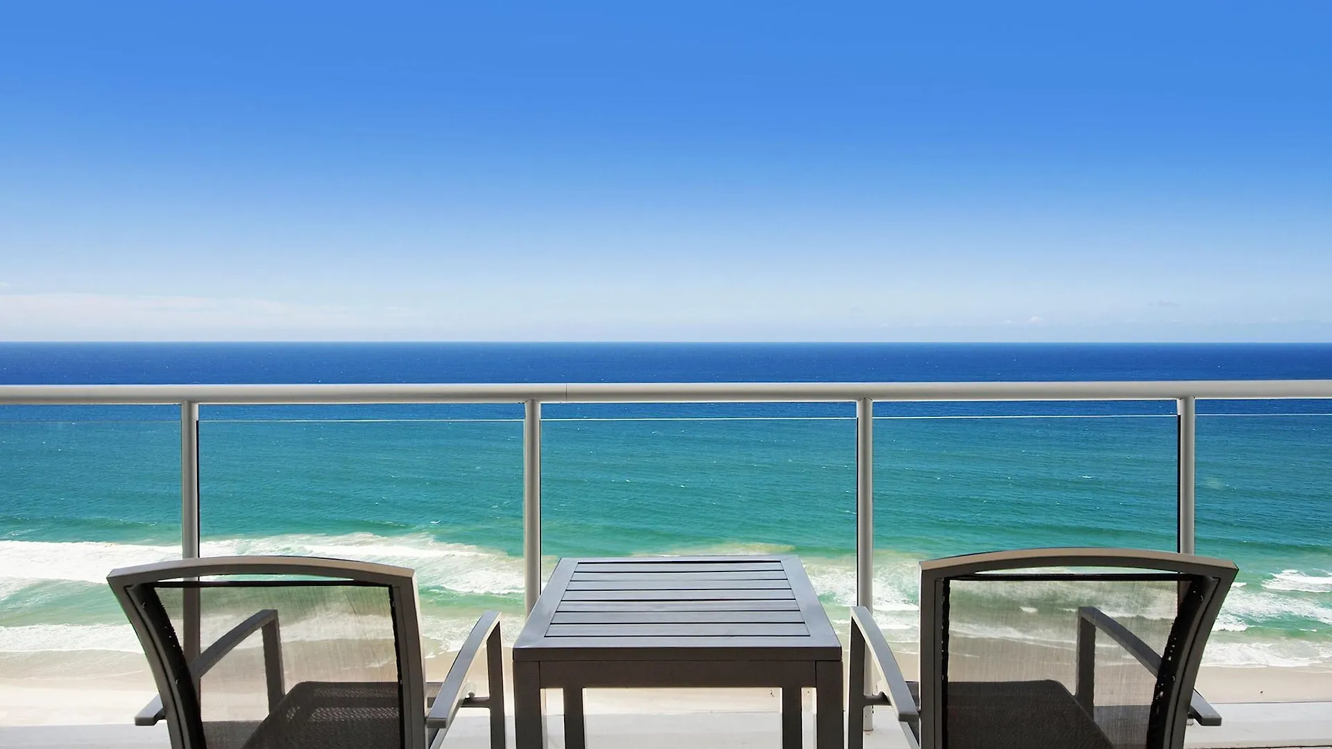 Ultiqa Air On Broadbeach Gold Coast